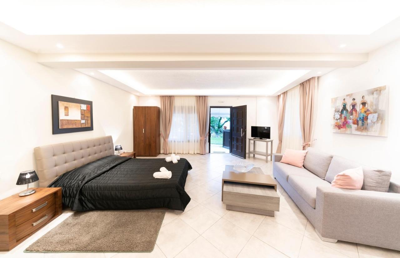 Villa Romantica Hotel PalaiónTsiflíkion Esterno foto